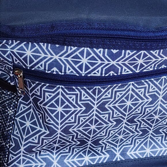 True Living Outdoors Blue White Triangle Pattern 12 Can Soft Side Carry Cooler - Picture 2 of 16